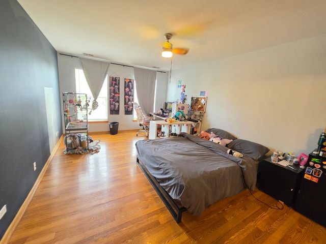 2400 Mark Avenue, Zion, IL 60099