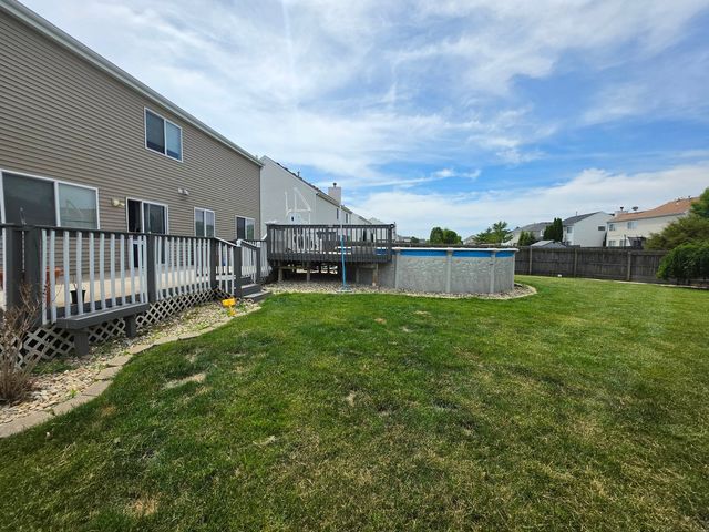 2400 Mark Avenue, Zion, IL 60099