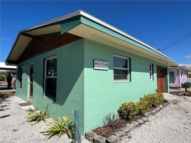 2650 Coco Plum DR, Matlacha, FL 33993