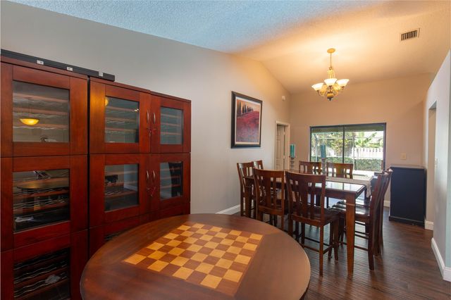 1123 Northumberland Court, Wellington, FL 33414