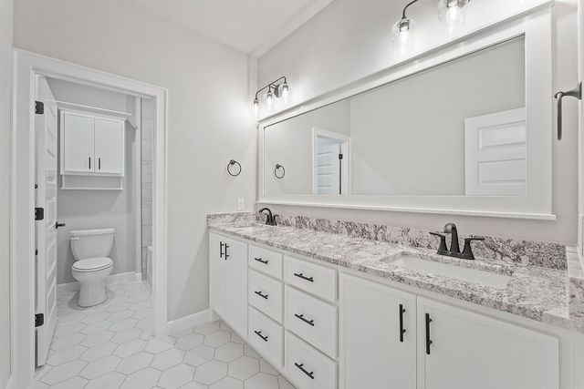1817 Edwards Street, Pea Ridge, AR 72751