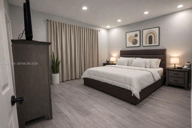 4124 NE 30th St, Homestead, FL 33033