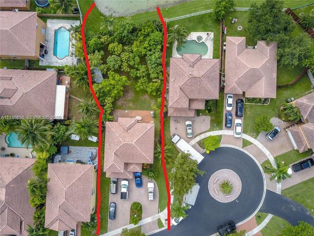 4124 NE 30th St, Homestead, FL 33033