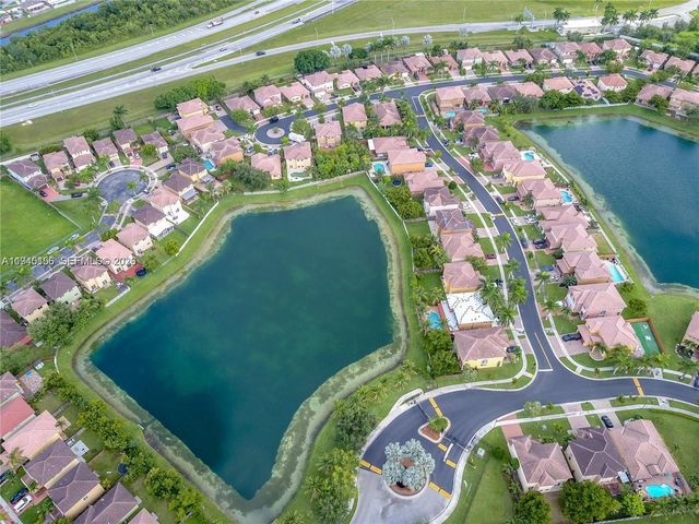 4124 NE 30th St, Homestead, FL 33033