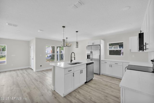 4636 HUNT Street, Jacksonville, FL 32254