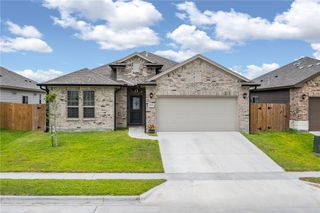 2657 Westeros, Corpus Christi, TX 78415