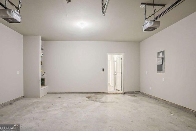 2154 Dodson Woods Drive, Fairburn, GA 30213