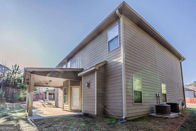 2154 Dodson Woods Drive, Fairburn, GA 30213