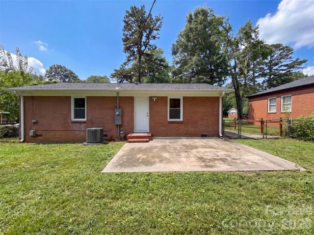 528 Kentbrook Drive, Charlotte, NC 28213