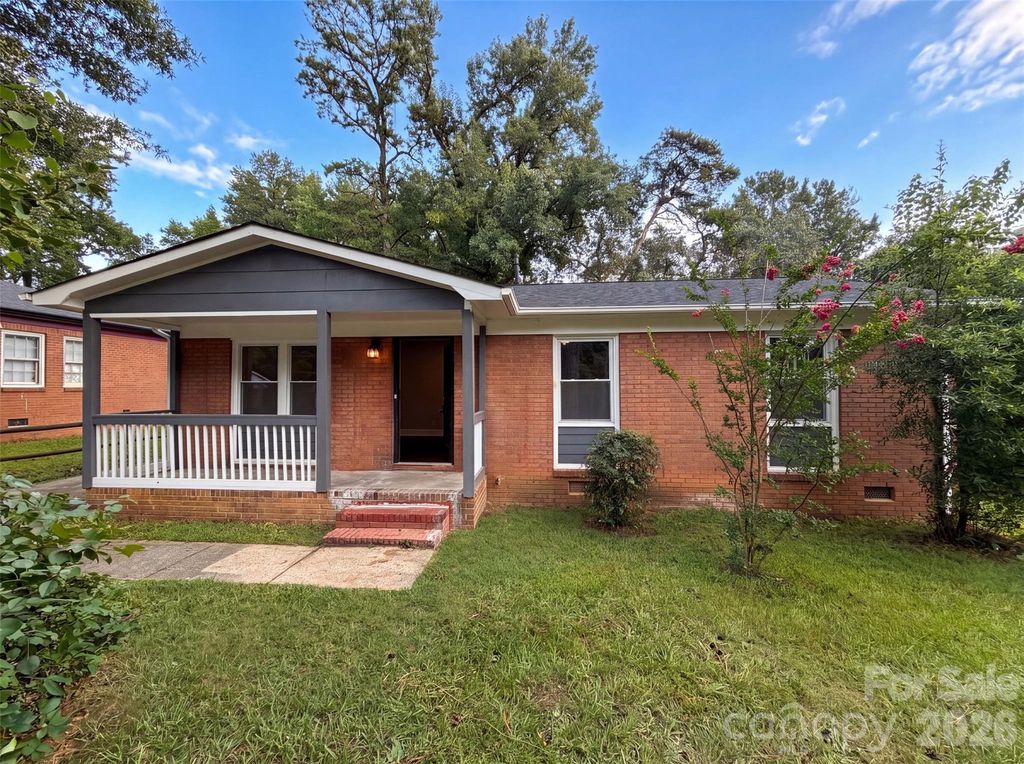 528 Kentbrook Drive, Charlotte, NC 28213