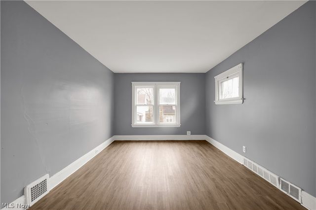 16119 Parkgrove Avenue 2, Cleveland, OH 44110