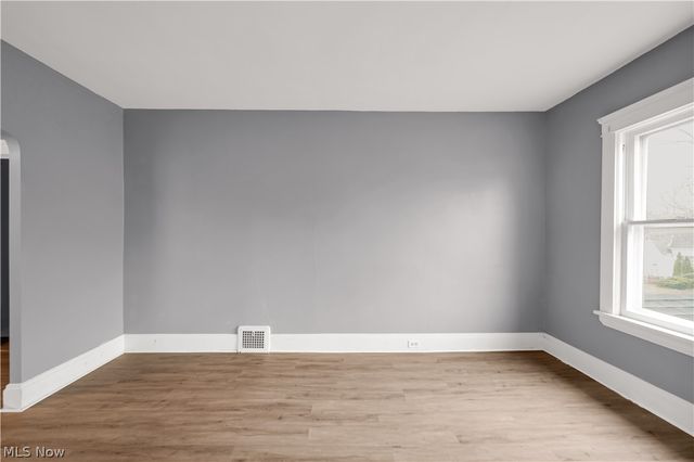 16119 Parkgrove Avenue 2, Cleveland, OH 44110