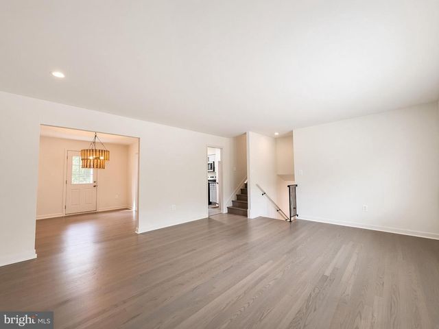1407 WATERFORD DR, District Heights, MD 20747