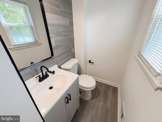1407 WATERFORD DR, District Heights, MD 20747