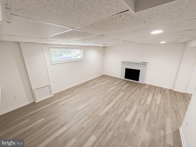 1407 WATERFORD DR, District Heights, MD 20747