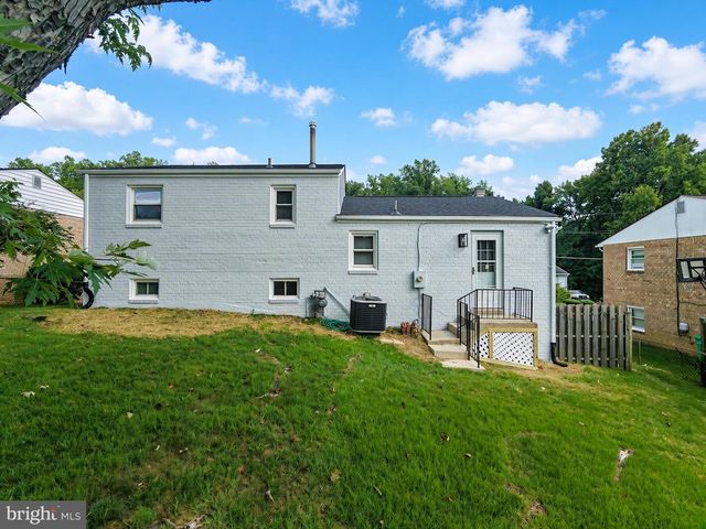 1407 WATERFORD DR, District Heights, MD 20747