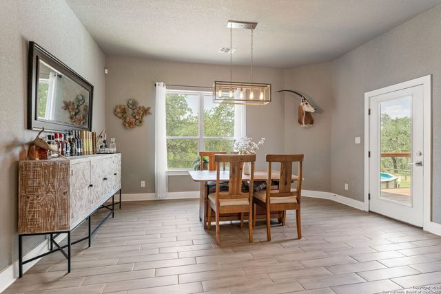 315 Log Cabin, Poteet, TX 78065