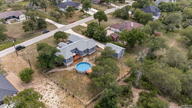 315 Log Cabin, Poteet, TX 78065