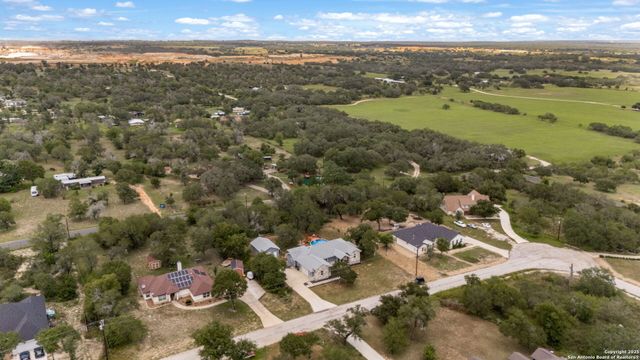 315 Log Cabin, Poteet, TX 78065