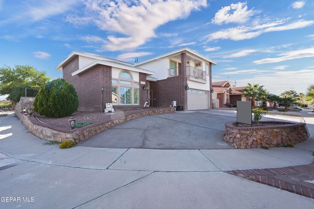 12126 ALEX GUERRERO Circle, El Paso, TX 79936