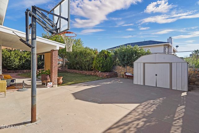 12126 ALEX GUERRERO Circle, El Paso, TX 79936