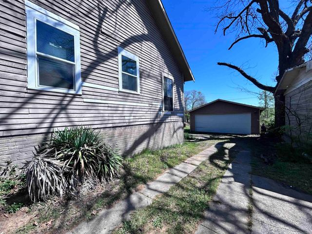 1601 Booker Street, Little Rock, AR 72204