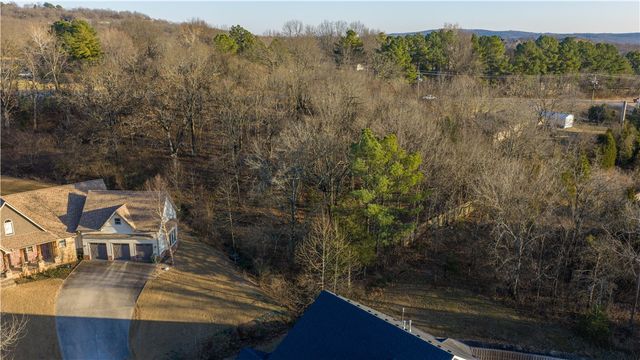 Ridgely Drive, Fayetteville, AR 72701