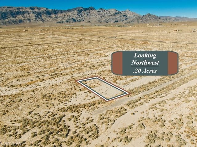 5820 North Glencove Avenue, Pahrump, NV 89060