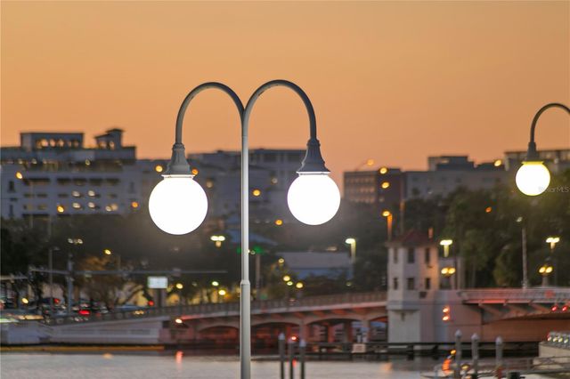 700 S HARBOUR ISLAND BOULEVARD 218, Tampa, FL 33602