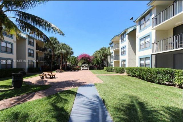 706 Executive Center Drive 34, West Palm Beach, FL 33401