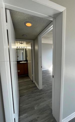 706 Executive Center Drive 34, West Palm Beach, FL 33401