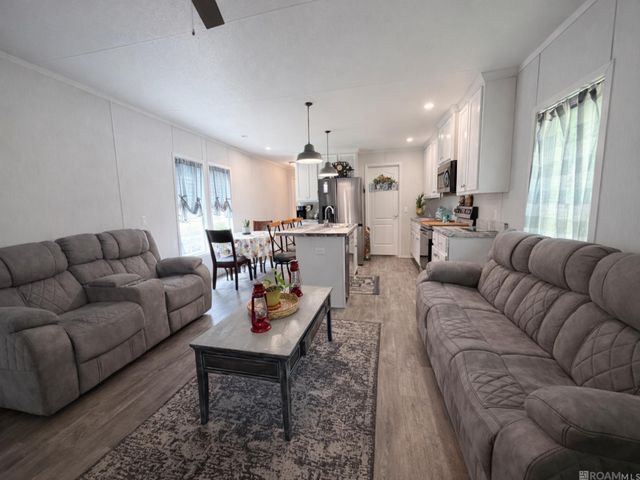 27459 Mary Kinchen Rd, Albany, LA 70711