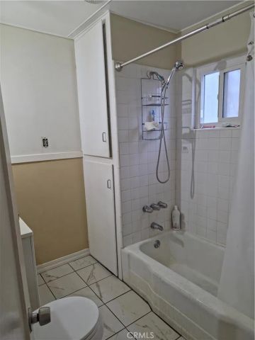 626 S Inglewood Avenue, Inglewood, CA 90301