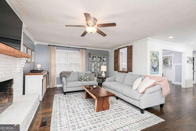 1527 Dupree Road, Woodstock, GA 30189