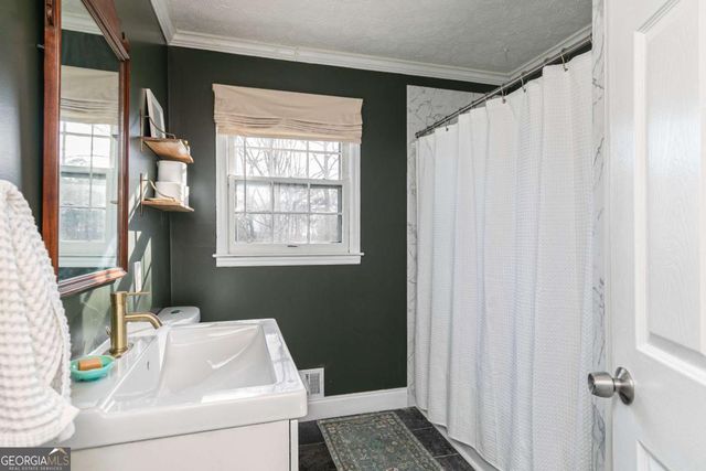 1527 Dupree Road, Woodstock, GA 30189