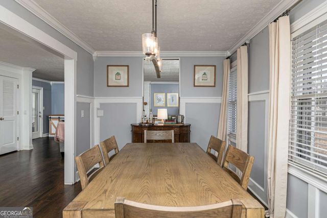 1527 Dupree Road, Woodstock, GA 30189