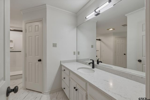 1261 Luann Ln, Tyler, TX 75703