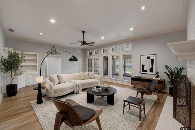 1261 Luann Ln, Tyler, TX 75703