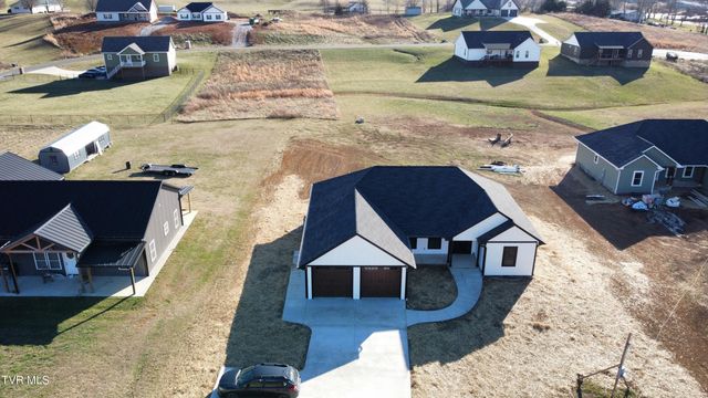 120 Green Lawn Avenue, Greeneville, TN 37743