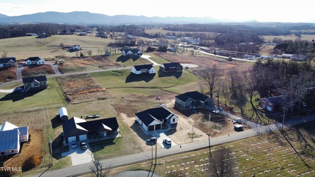 120 Green Lawn Avenue, Greeneville, TN 37743