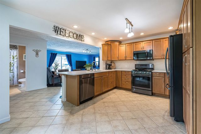 5316 DEERFIELD Drive, Millcreek, PA 16415