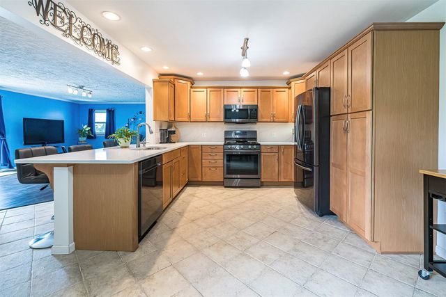 5316 DEERFIELD Drive, Millcreek, PA 16415