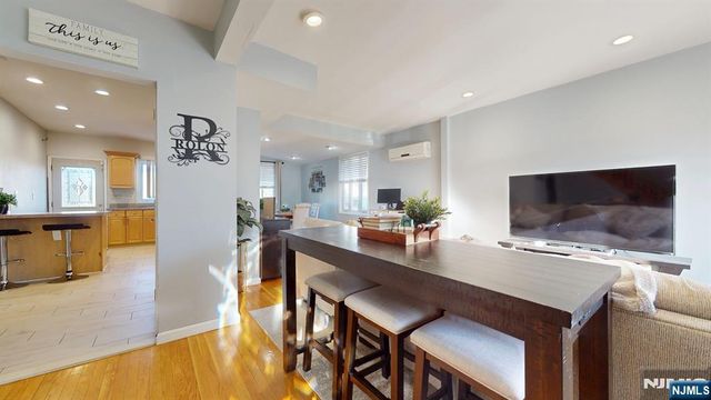 29 Long Avenue, Hillside, NJ 07205