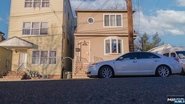 29 Long Avenue, Hillside, NJ 07205