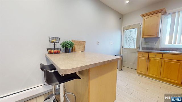 29 Long Avenue, Hillside, NJ 07205