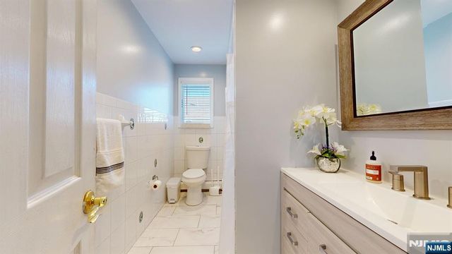 29 Long Avenue, Hillside, NJ 07205