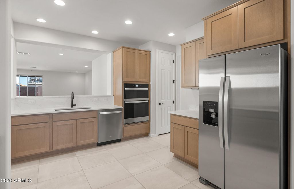 16213 W STRAIGHT ARROW Lane, Surprise, AZ 85387 — photo 4