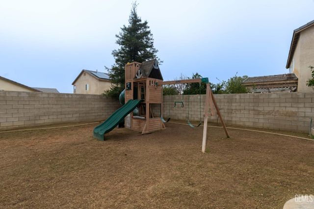 12213 Jacksonville Avenue, Bakersfield, CA 93312