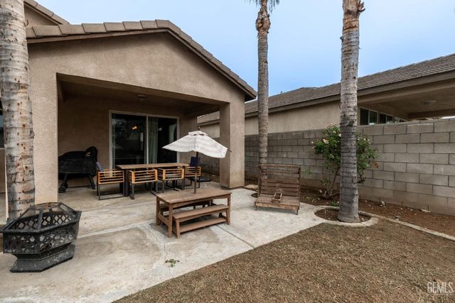 12213 Jacksonville Avenue, Bakersfield, CA 93312