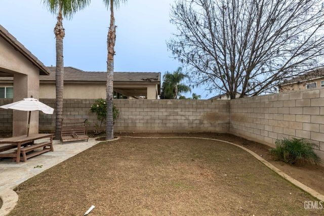 12213 Jacksonville Avenue, Bakersfield, CA 93312